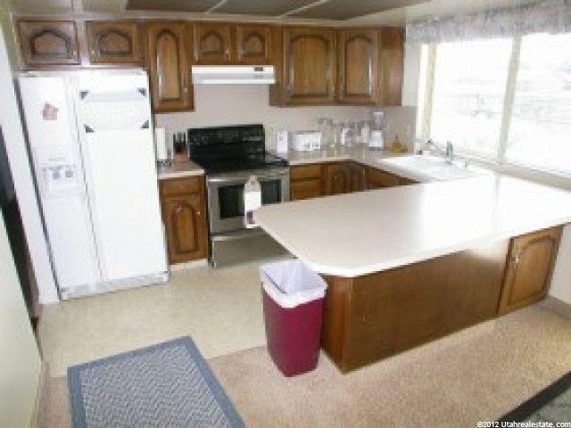 4481 S 2450 W, Roy, UT 84067 — photo 2