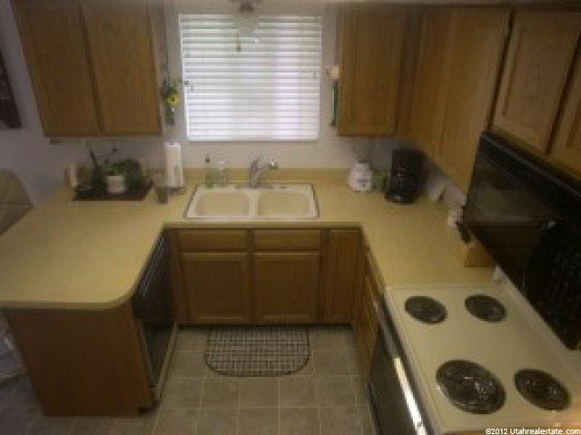 333 S 600 W, Layton, UT 84041 — photo 11