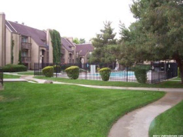 440 E Creekside Cir S #A, Murray, UT 84107 — photo 2