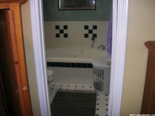 473 W Pages Ln, Bountiful, UT 84010 — photo 9