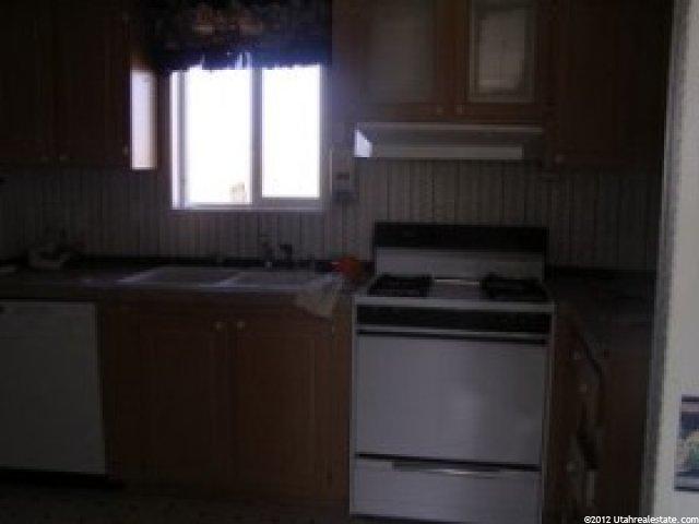 21 S 800 W, Hinckley, UT 84635 — photo 3