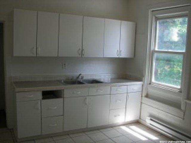 567 E 27th St S, Ogden, UT 84401 — photo 3