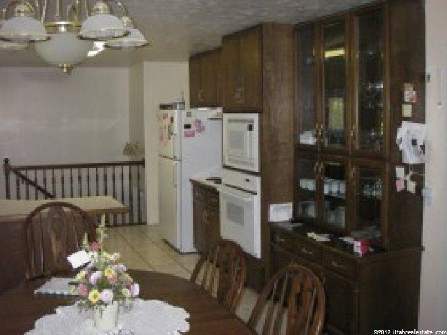 674 E Floyd Dr, Sandy, UT 84070 — photo 2
