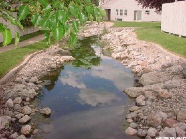 248 W Brookfield Ln N, Centerville, UT 84014 — photo 11