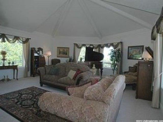 979 E 800 S, Bountiful, UT 84010 — photo 2
