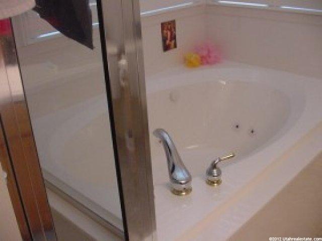 1388 W 2975 S, Syracuse, UT 84075 — photo 9
