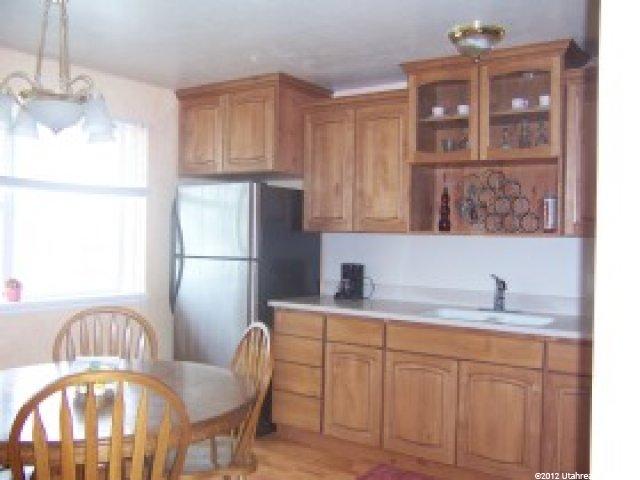5927 Brass Dr, Kearns, UT 84118 — photo 4