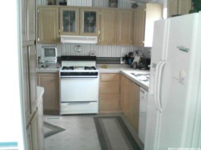 7810 S 1800 E, Sandy, UT 84093 — photo 3