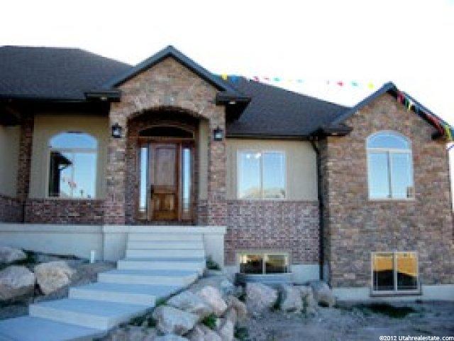 2599 S 3075 W, West Haven, UT 84401 — photo 2