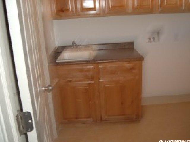 82 W 2400 N, Layton, UT 84041 — photo 6