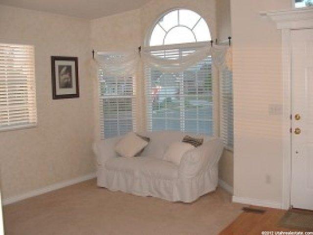 1304 Bridgecreek Ln, Layton, UT 84041 — photo 2