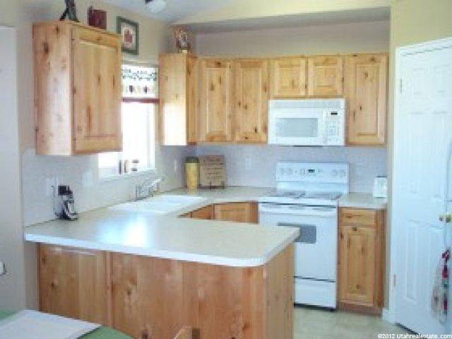 2399 N 1160 W, Clinton, UT 84015 — photo 3