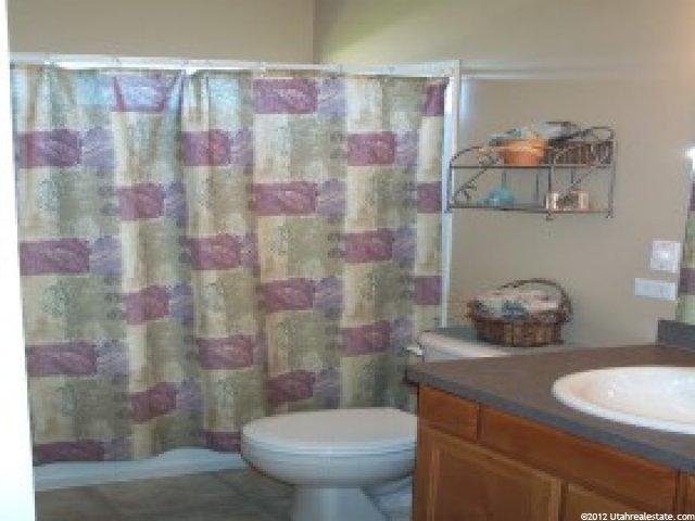 2399 N 1160 W, Clinton, UT 84015 — photo 9