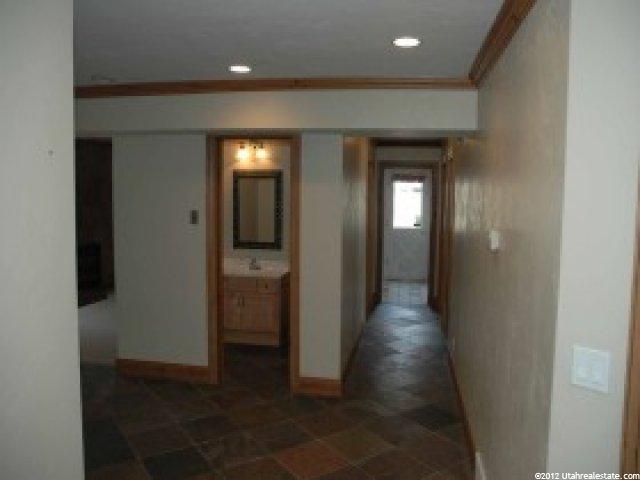 8472 Taos Dr, Sandy, UT 84093 — photo 6