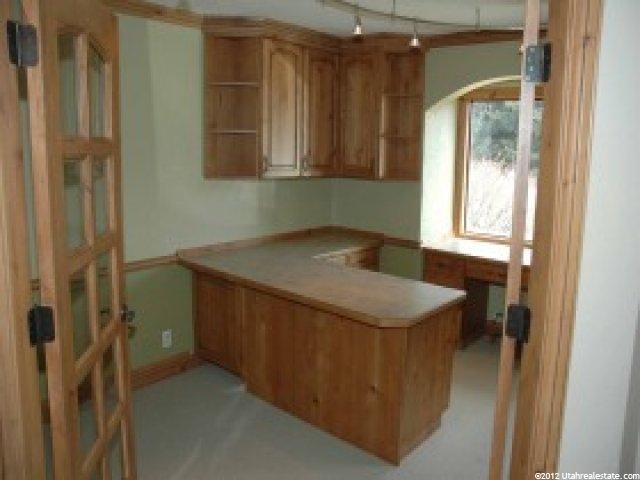 8472 Taos Dr, Sandy, UT 84093 — photo 8