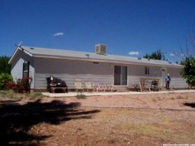 599 S 500 E, Roosevelt, UT 84066 — photo 2