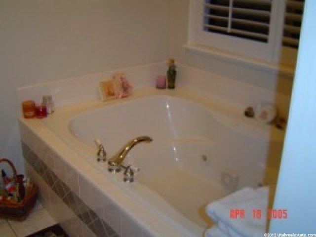 1148 Heather Cir, Farmington, UT 84025 — photo 8