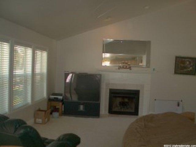 1472 N Evergreen Ln E, Layton, UT 84040 — photo 4