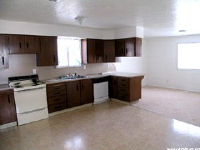 512 Leona Dr, Ogden, UT 84403 — photo 5
