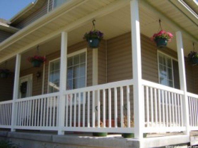 443 Bishops St, Kaysville, UT 84037 — photo 2