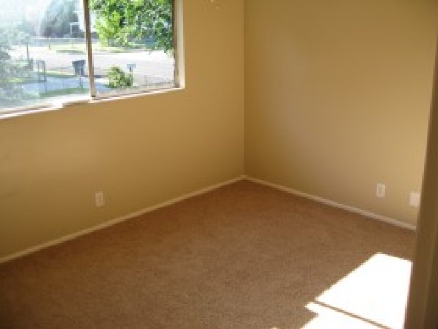 10259 S Mount View Dr E, Sandy, UT 84070 — photo 2