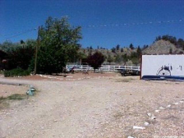 430 W State St, Orderville, UT 84758 — photo 9