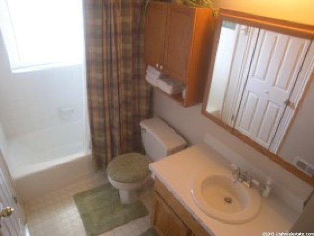 373 W 25 S, Clearfield, UT 84015 — photo 8