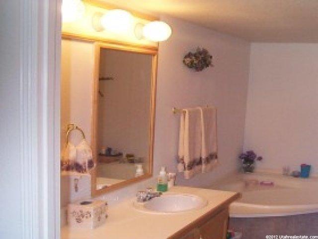 5142 S 2875 W, Roy, UT 84067 — photo 3