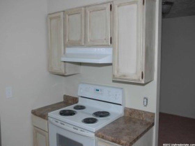 9277 S 1520 E, Sandy, UT 84093 — photo 4