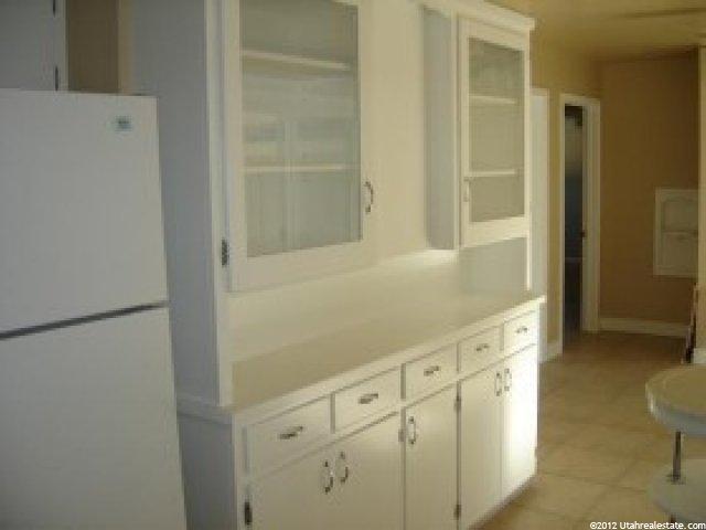 8070 S Spectrum Cv, Sandy, UT 84093 — photo 10