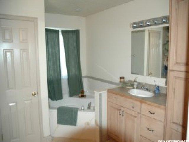 5849 Highland Cv, Mountain Green, UT 84050 — photo 7