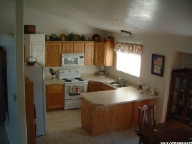 5910 S 4250 W, Roy, UT 84067 — photo 4