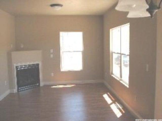 2106 Glamis Ct, Draper, UT 84020 — photo 2