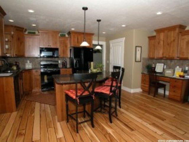 1135 S Grandview Dr, Providence, UT 84332 — photo 4