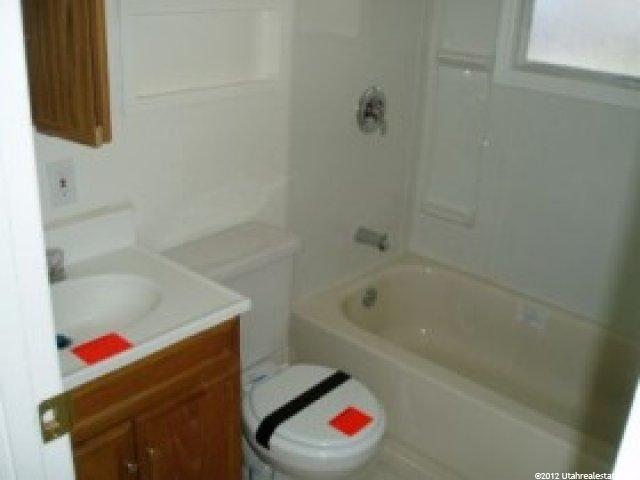 68 S 400 E, Clearfield, UT 84015 — photo 2