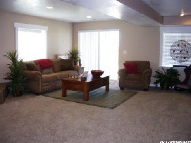 9668 S Bluffside Dr E, Sandy, UT 84092 — photo 3