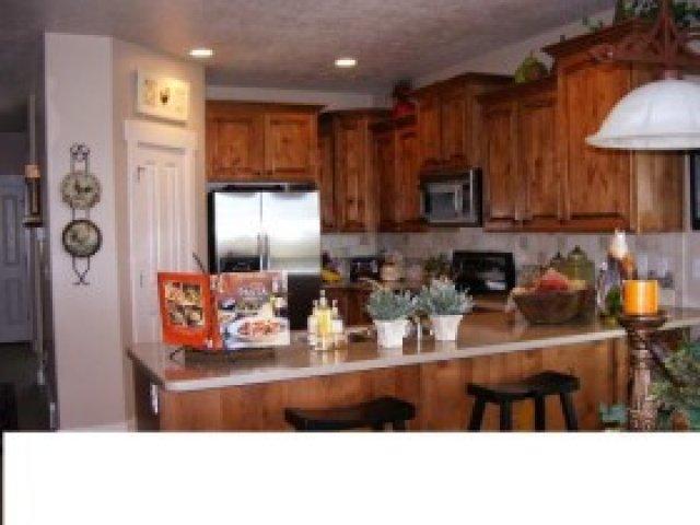 9668 S Bluffside Dr E, Sandy, UT 84092 — photo 6