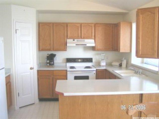 743 Windflower Ln, Sandy, UT 84070 — photo 4