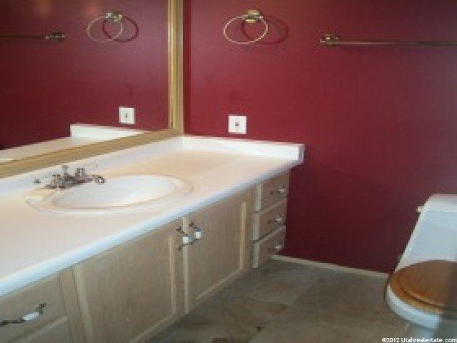 1651 E Woodcrest Dr, Holladay, UT 84117 — photo 6