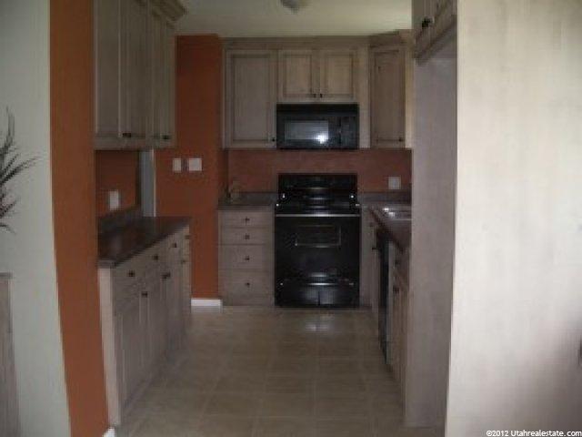 52 E 1700 S, Bountiful, UT 84010 — photo 2