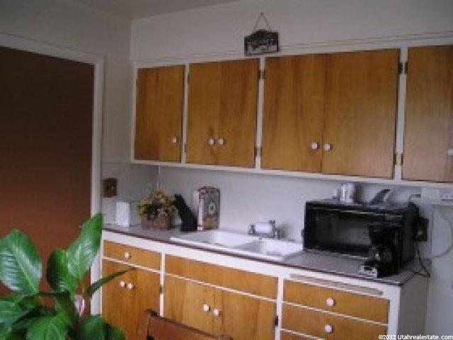 385 W 1500 S, Woods Cross, UT 84087 — photo 4