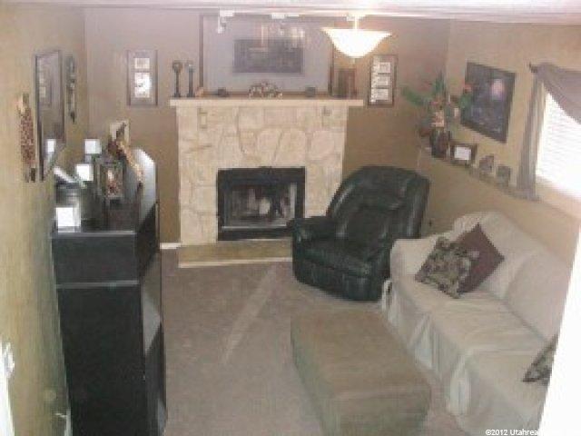 9868 Flint Dr, Sandy, UT 84094 — photo 2