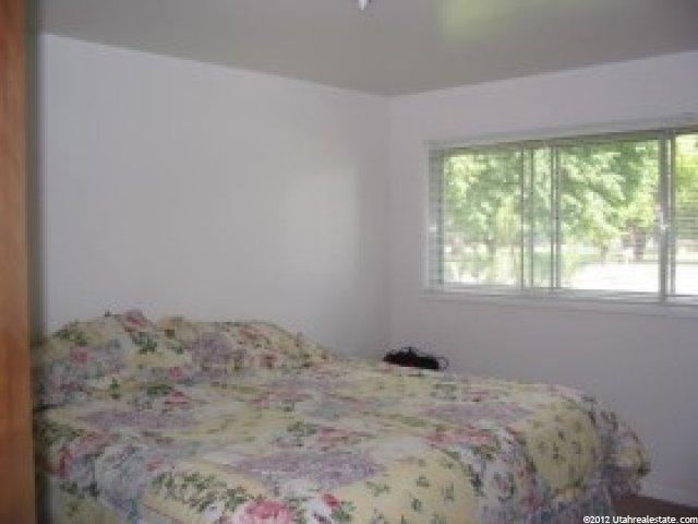 1056 Suncrest Dr, Ogden, UT 84404 — photo 8