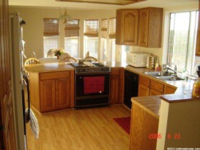 3295 N 2175 E, Layton, UT 84040 — photo 10