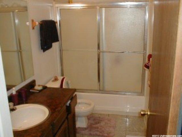 590 E Cobblestone Ln, Midvale, UT 84047 — photo 5