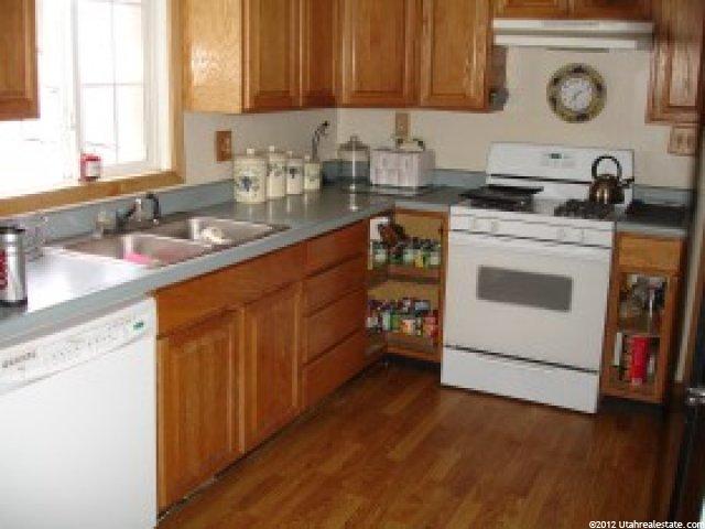 133 N 100 E, Roosevelt, UT 84066 — photo 6