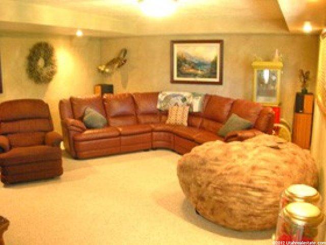 1962 E Oakshire Ln, Sandy, UT 84092 — photo 10