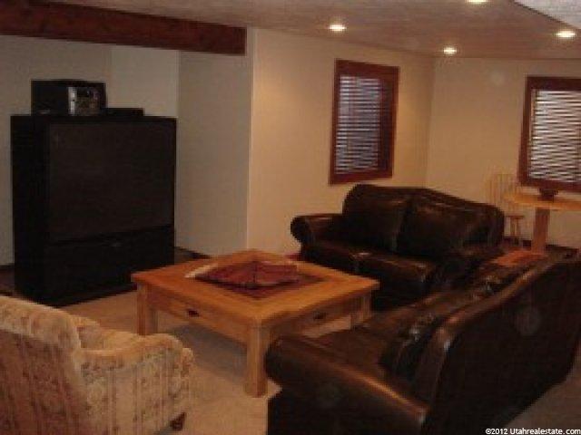 5208 Rodeo Cir, Oakley, UT 84055 — photo 4