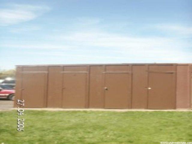 1667 N 1575 W, Layton, UT 84041 — photo 4
