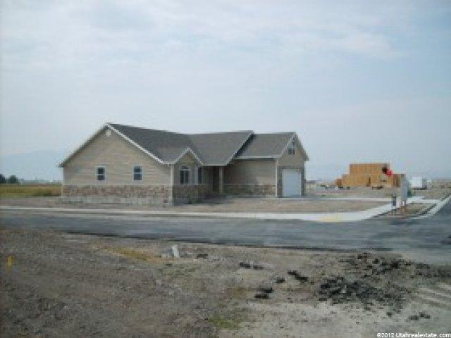 420 S 206 W, Hyde Park, UT 84318 — photo 4